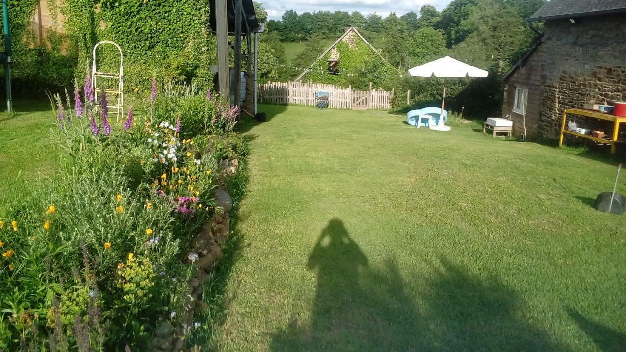 Le Domaine Villa Saint-Symphorien-des-Monts Luaran gambar